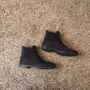 Call it Spring Chelsea boots